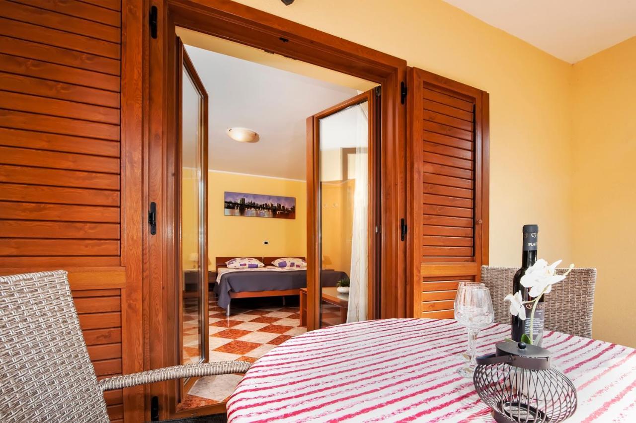 Apartamento Casa Leona Rovinj Exterior foto