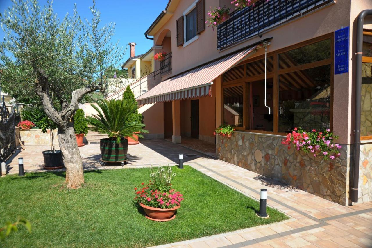 Apartamento Casa Leona Rovinj Exterior foto